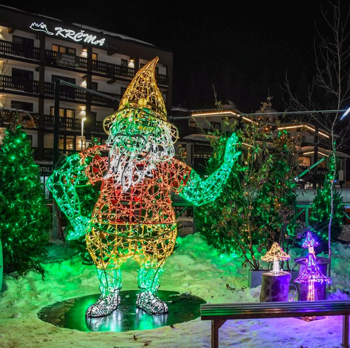 GRAD SVJETLOSTI NA JAHORINI – ZAVIRITE U JAHORINSKU BAJKU!